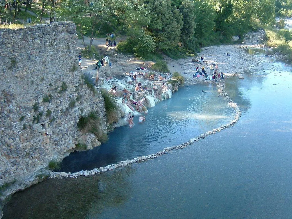 Agriturismo Il Casalino Guest House Pari Country house