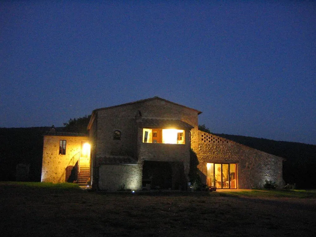 Agriturismo Il Casalino Guest House Pari Country house