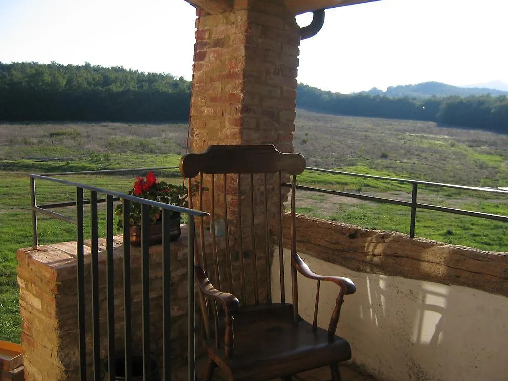 Agriturismo Il Casalino Guest House Pari 0*,  Italy
