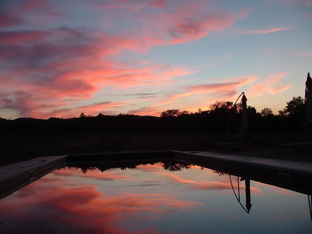 Agriturismo Il Casalino Guest House Pari Country house