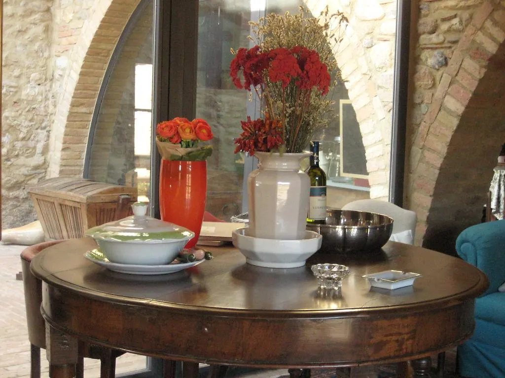 Country house Agriturismo Il Casalino Guest House Pari