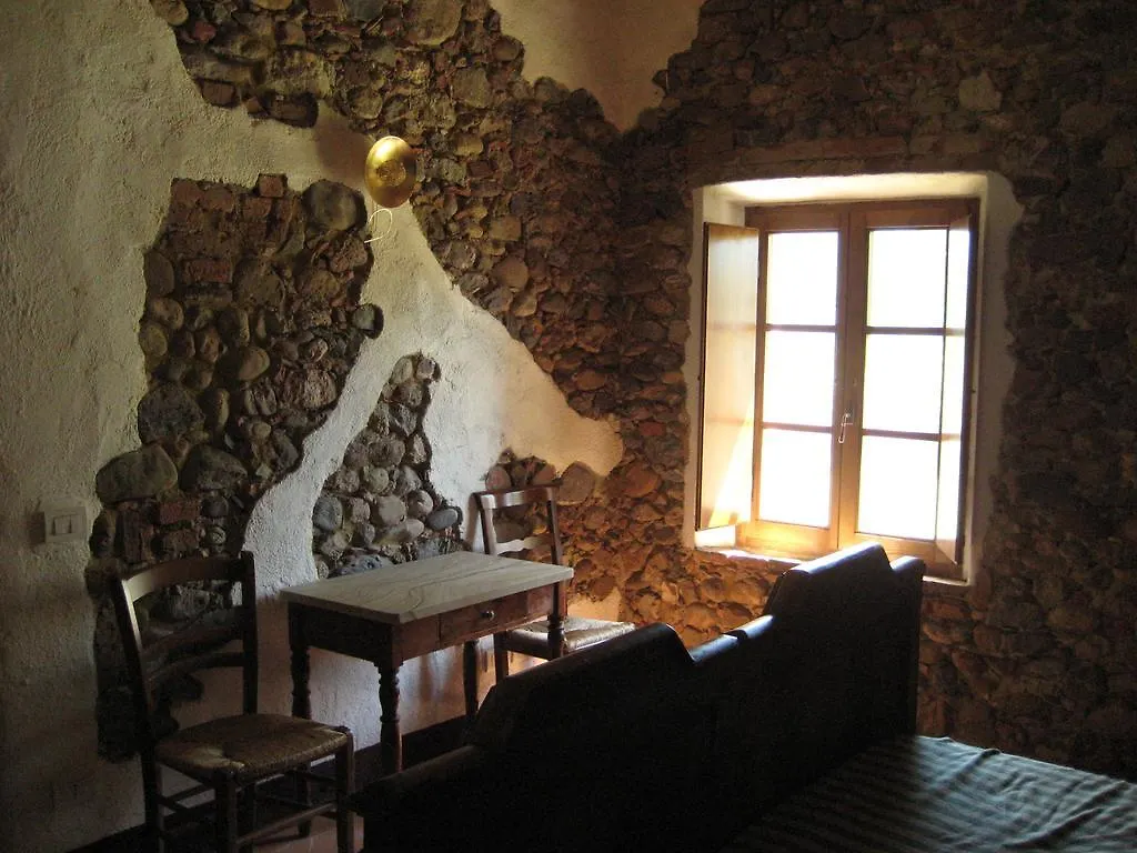 Agriturismo Il Casalino Guest House Pari Italy