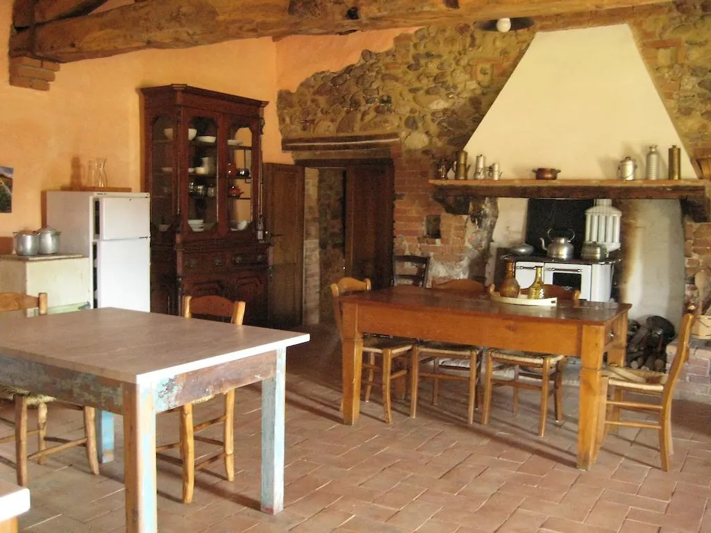 Agriturismo Il Casalino Guest House Pari 0*,