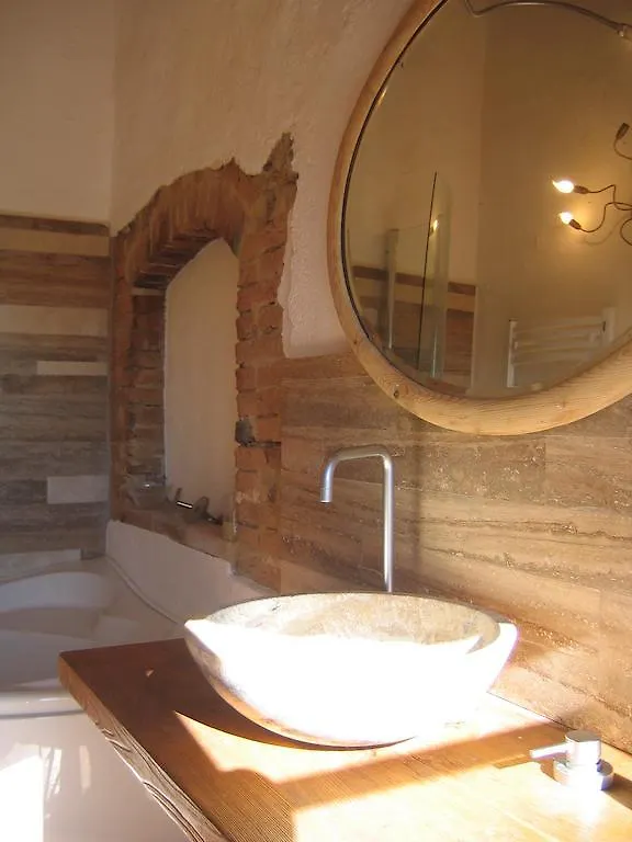 Agriturismo Il Casalino Guest House Pari Italy