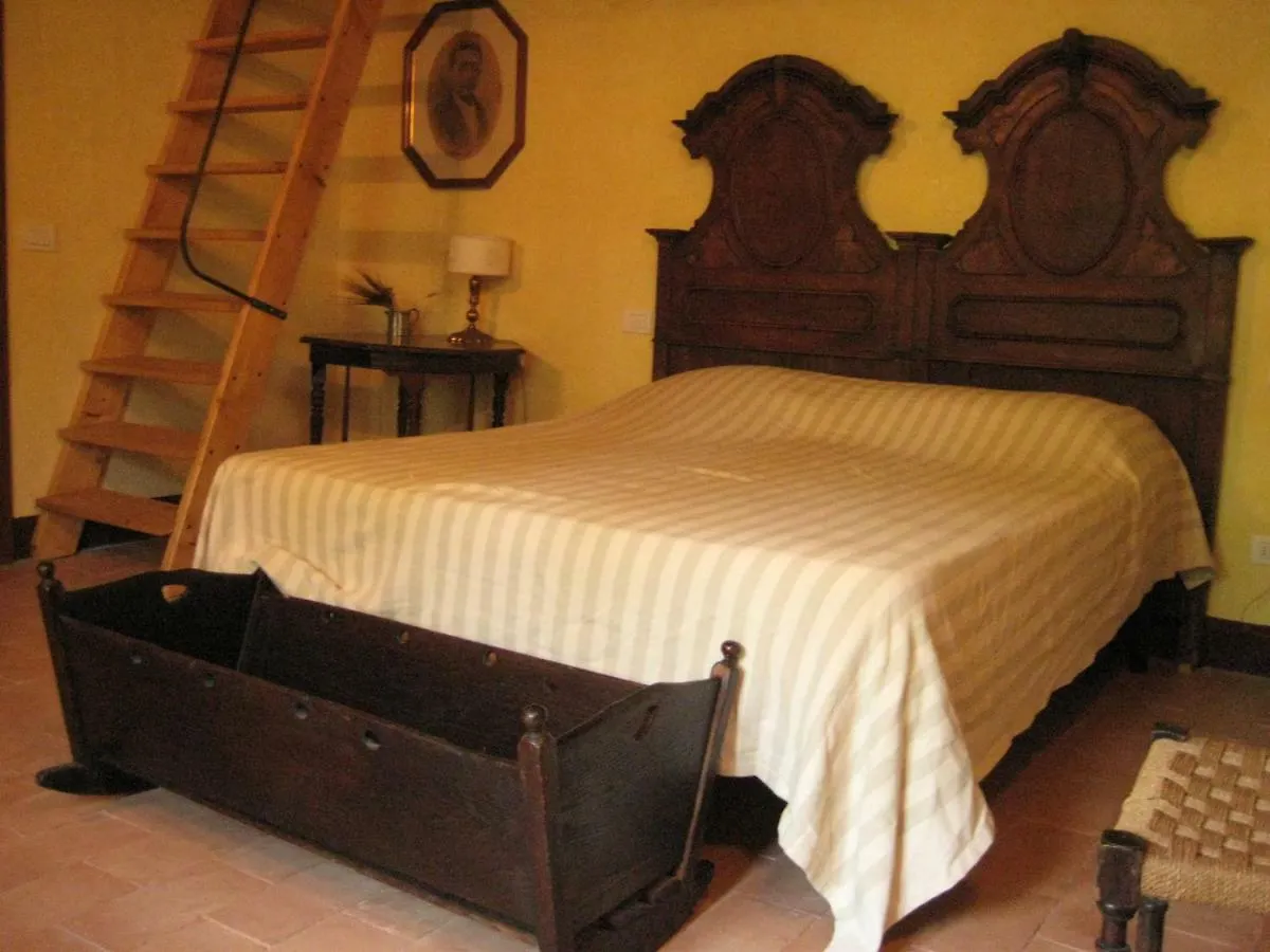Agriturismo Il Casalino Guest House Pari Italy