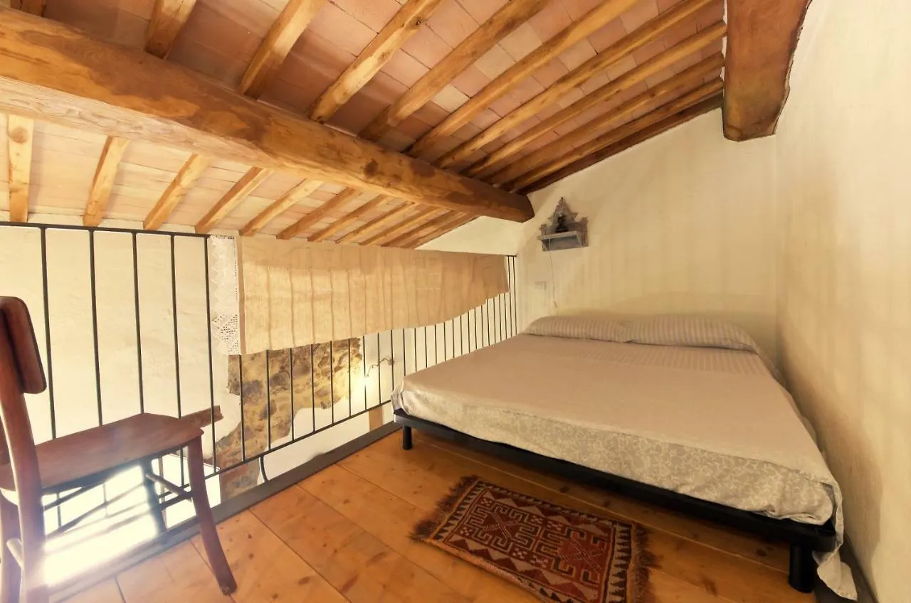 Country house Agriturismo Il Casalino Guest House Pari Italy