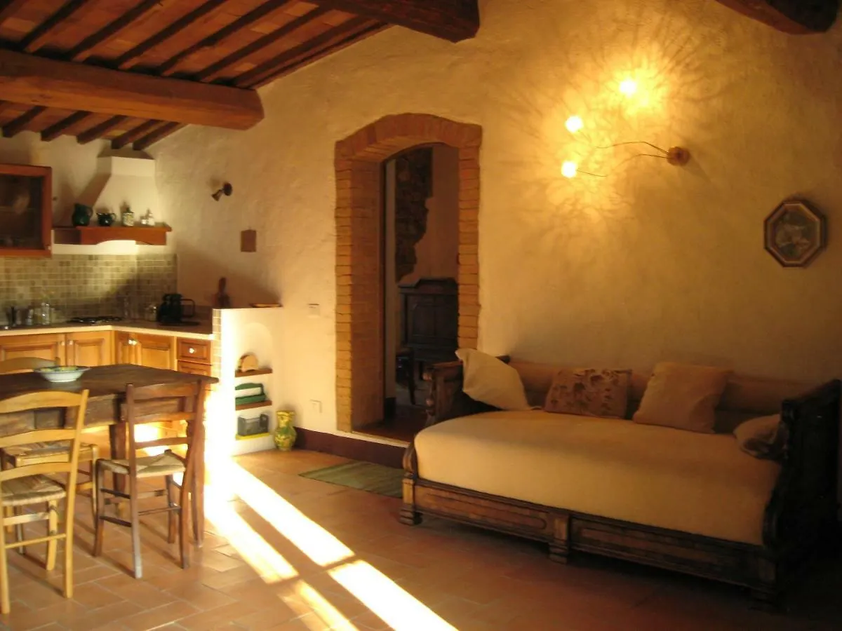 Agriturismo Il Casalino Guest House Pari Country house