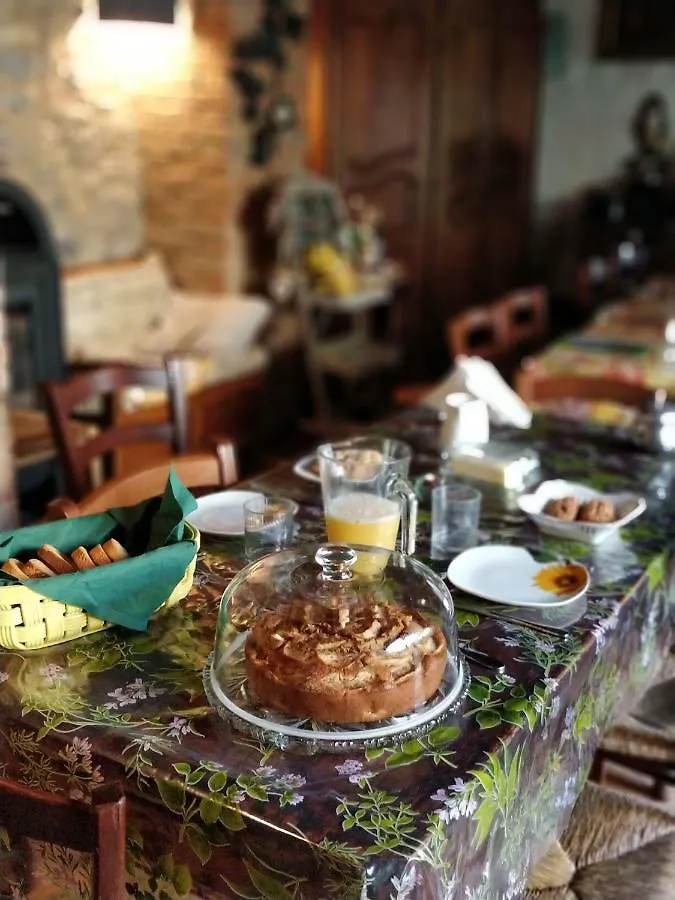 Agriturismo Il Casalino Guest House Pari 0*,